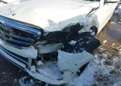 2020 Mercedes-Benz S 450 4Matic z USA, uszkodzony, nr VIN WDDUG6EB8LA514127